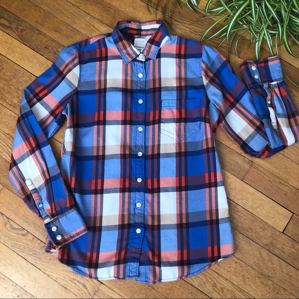 J CREW Perfect Fit Button Front Long Sleeved Shirt